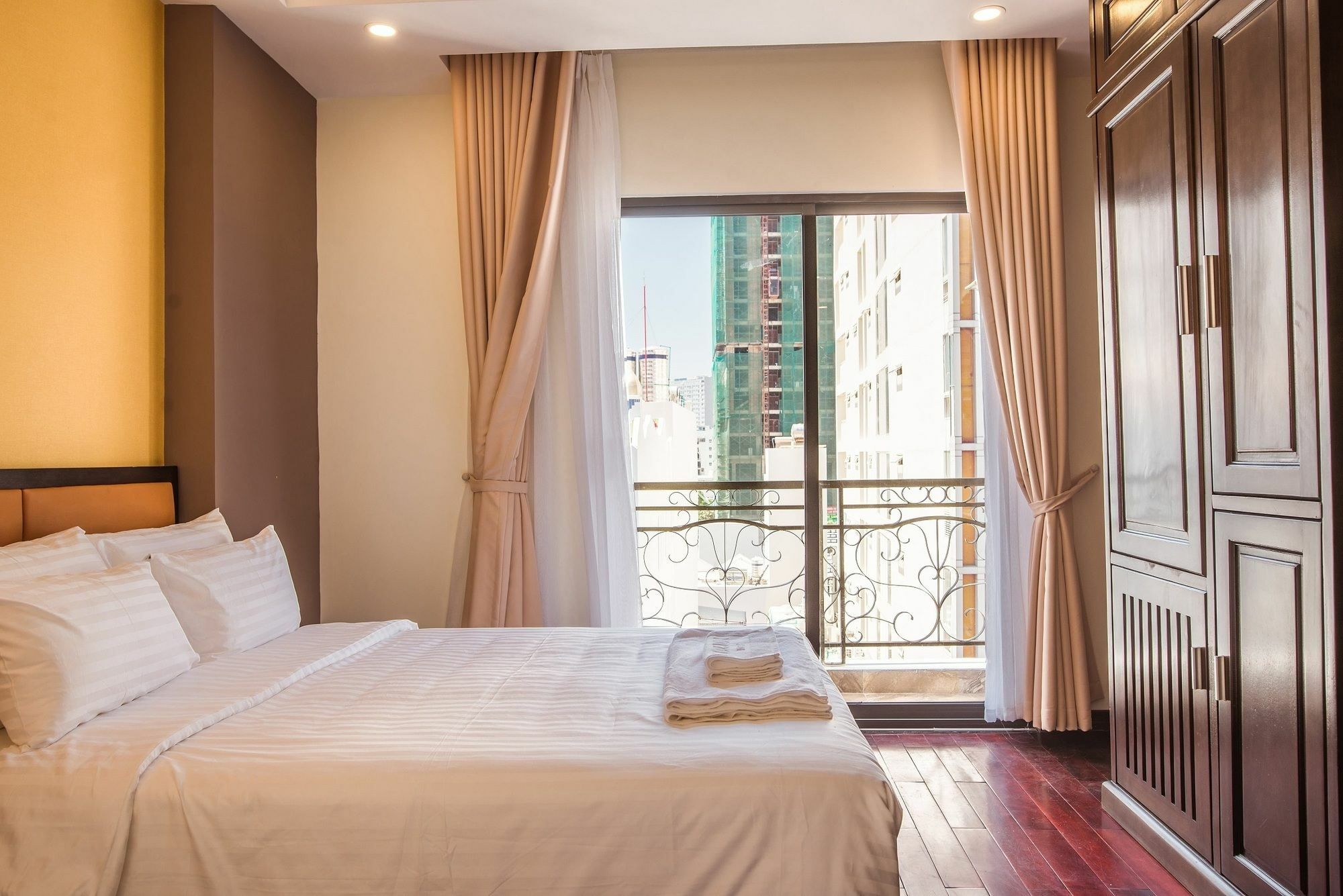 Aladin Hotel Nha Trang Eksteriør bilde